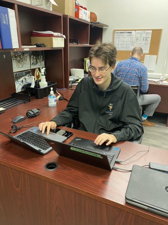 intern on computer