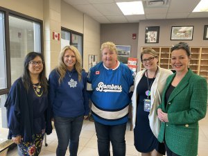 Group photo of Superintendent Estella Jones, Bellmoore Principal Milinovich, Trustee Fehrman, Bellmoore staff member and MPP. Hon. Donna Skelly