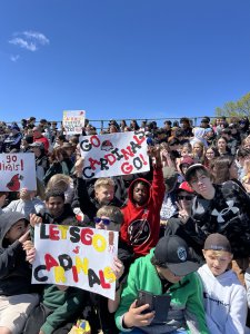 Students at Hamilton Cardinals game